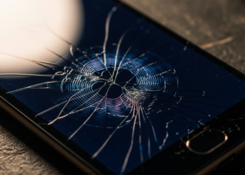 How to Fix Mobile Screen Ghost Touch Problem?